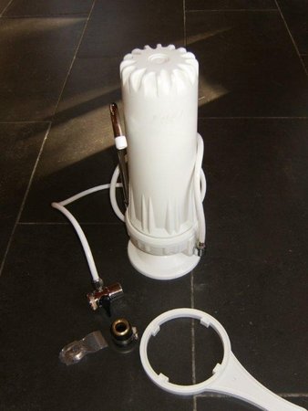 Waterfilter standaard met zilver carbon filter incl. kraan en eenvoudige montage